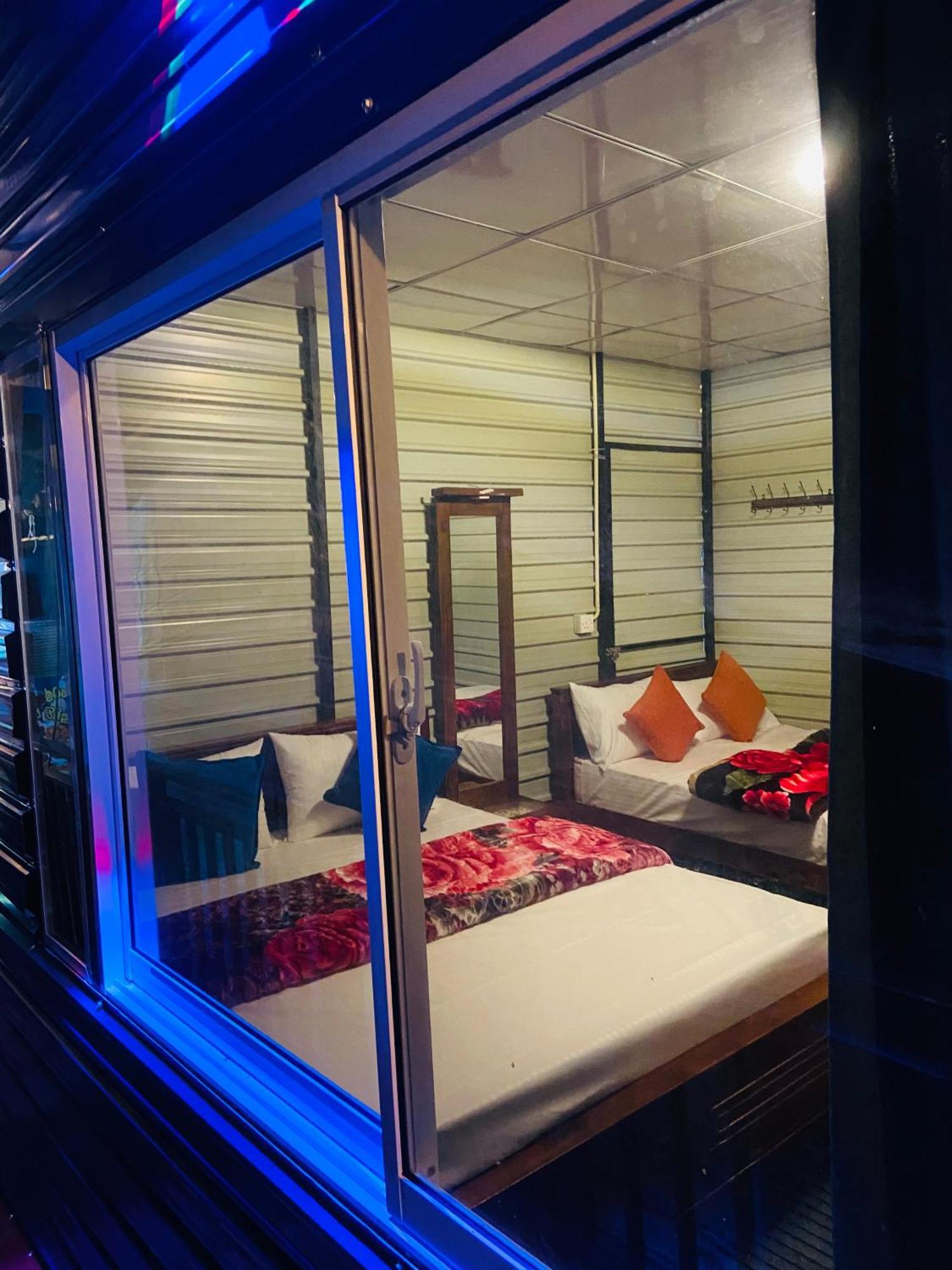 Shan Hotel 纳拉坦尼亚 外观 照片